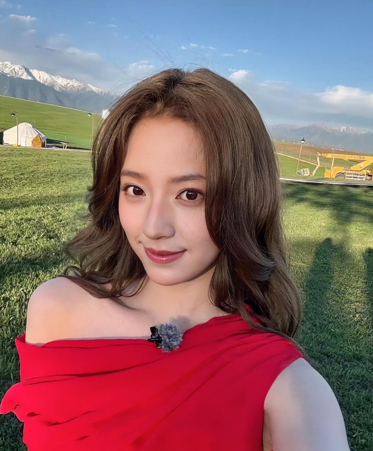 大家关注的重点都朱丹的重男轻女上，只有我觉得最惨的是欧阳娣娣吗？欧阳娣娣的两