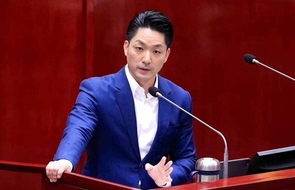 卢秀燕窜访欧洲、高雄市长韩国瑜计划“访美””、蒋万安从台湾飞到新加坡，干嘛去的？