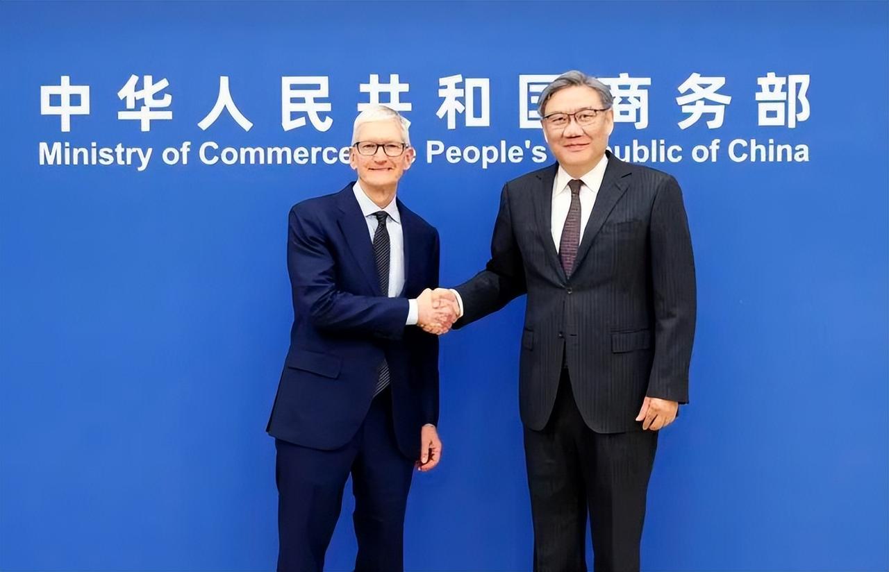 特朗普推迟访华没打乱节奏，北京两场会见把中美沟通底气亮明了3月20日北