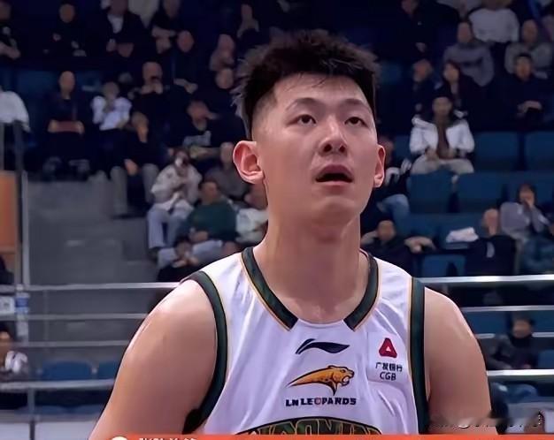 辽篮内线未来发展方向如何辽篮未来想要夺冠必须补强内线，目前张陈治峰有成为顶级内线