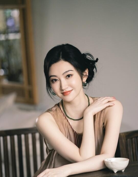 掉落景甜的美照，请接收～又是被姐姐迷倒的一天～