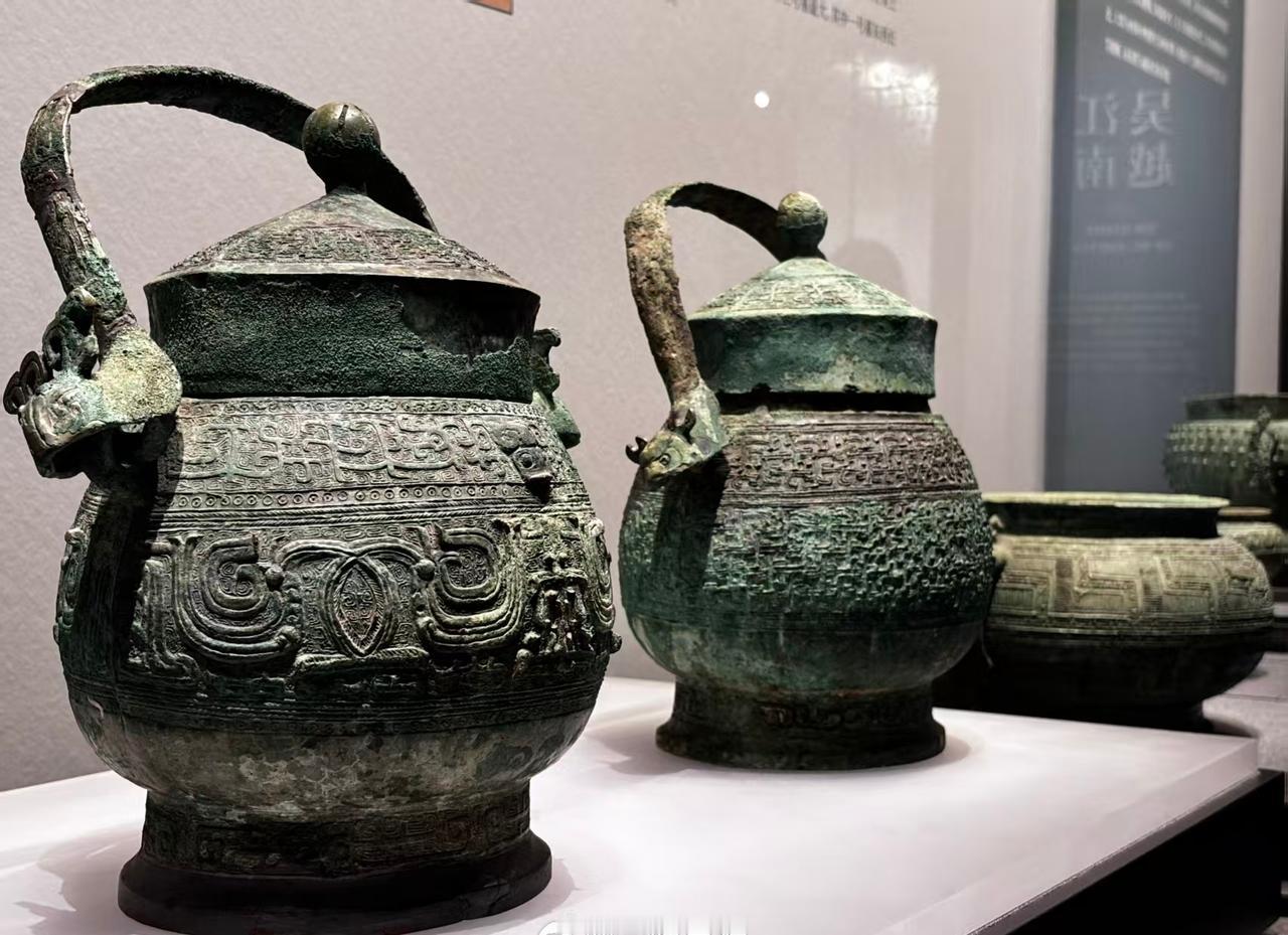 韵在文物】小雪，是自然的冬藏。将生机藏于静谧，待来年新生。将时光藏于珍宝，让