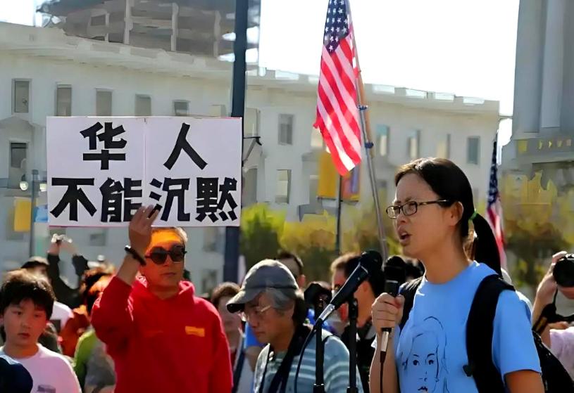 牢A最近在X平台（原推特）上的一句：“华人在美国，就像游戏里的代练——干最苦的活