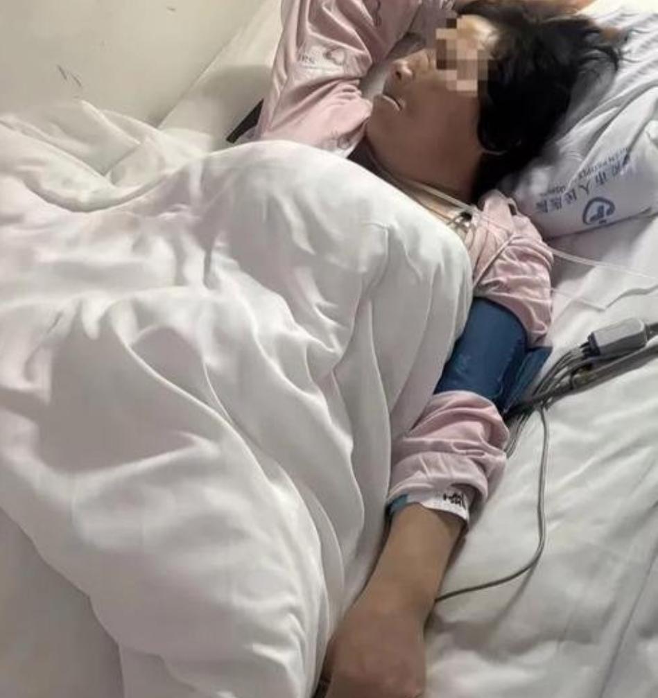 53岁女子种牙被一次性拔12颗！休克心梗险丧命，官方通报来了。山西曲沃53