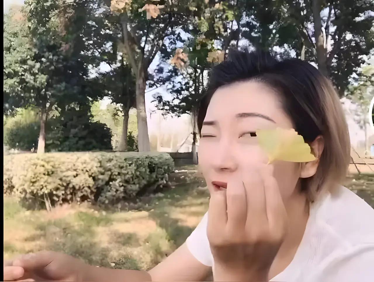 内行看门道，外行看热闹！临走前踹公司一脚，多少有些不地道，王暖暖做的