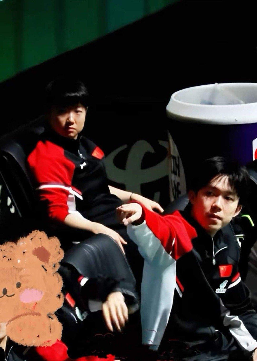 国乒的比赛真的没法看了，今晚王楚钦和莎莎他们不用比赛就差把瓜子了。笑s了——王楚