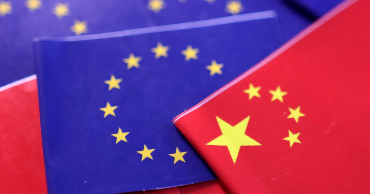 欧盟最近对中国企业连出狠招，突袭检查、强推排他法案，表面是“监管”，实则越来越像