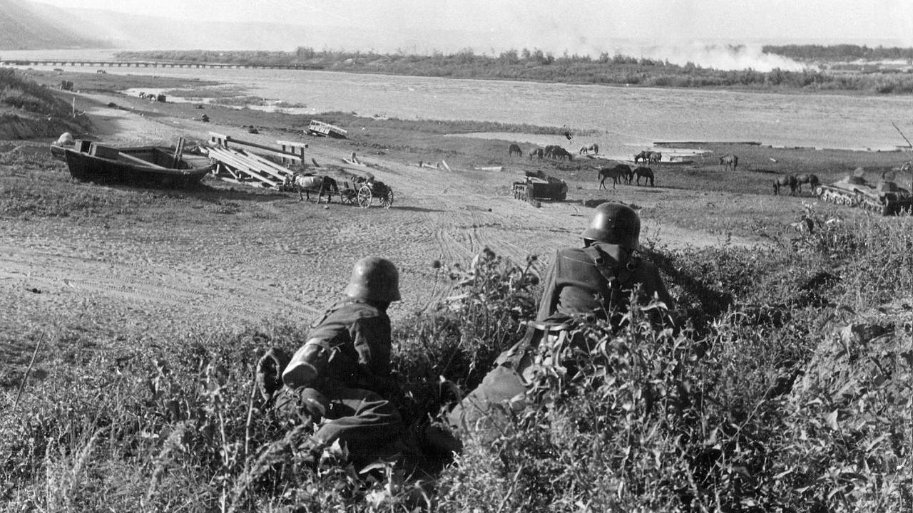 看来，紧急手搓的坦克只能应急，还是没办法当突击主力啊——1942年，顿河，卡拉