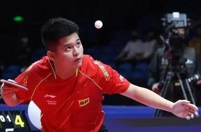 如果我们用两句话来概括林诗栋打球：发挥正常，谁也打不过！发挥失常，谁也打不过