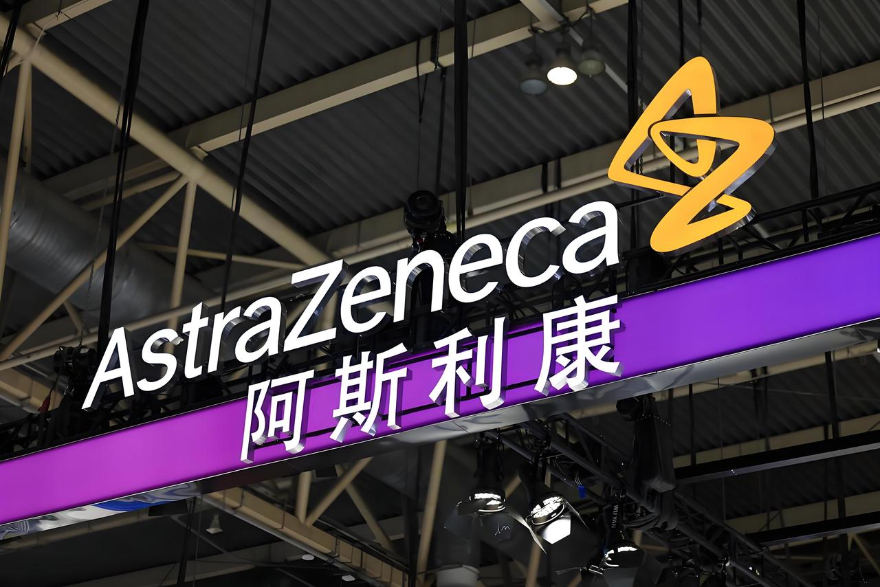 你没收我的钢厂，我就该拿回我的药方！英国这是把“双标”玩成了“工业遗产”。20