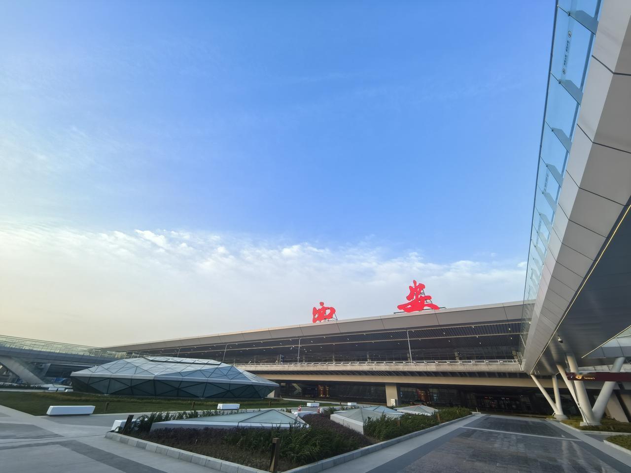 回家的感觉真好[玫瑰][比心][玫瑰]这次去武汉疗养半个月，本以为能舒舒服