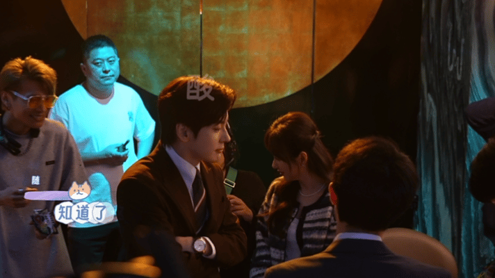 魏哲鸣新剧见家长手滑又手抖魏哲鸣我是她女朋友谁能想到魏哲鸣演律师的时候多冷静，