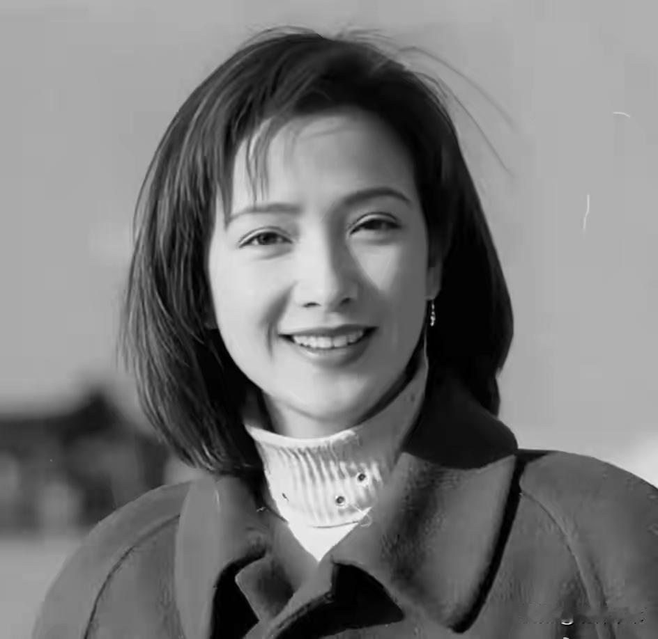 何晴离世年仅61岁！生前因脑瘤淡出娱乐圈，后患癌恶化无法手术何晴，一个曾经在