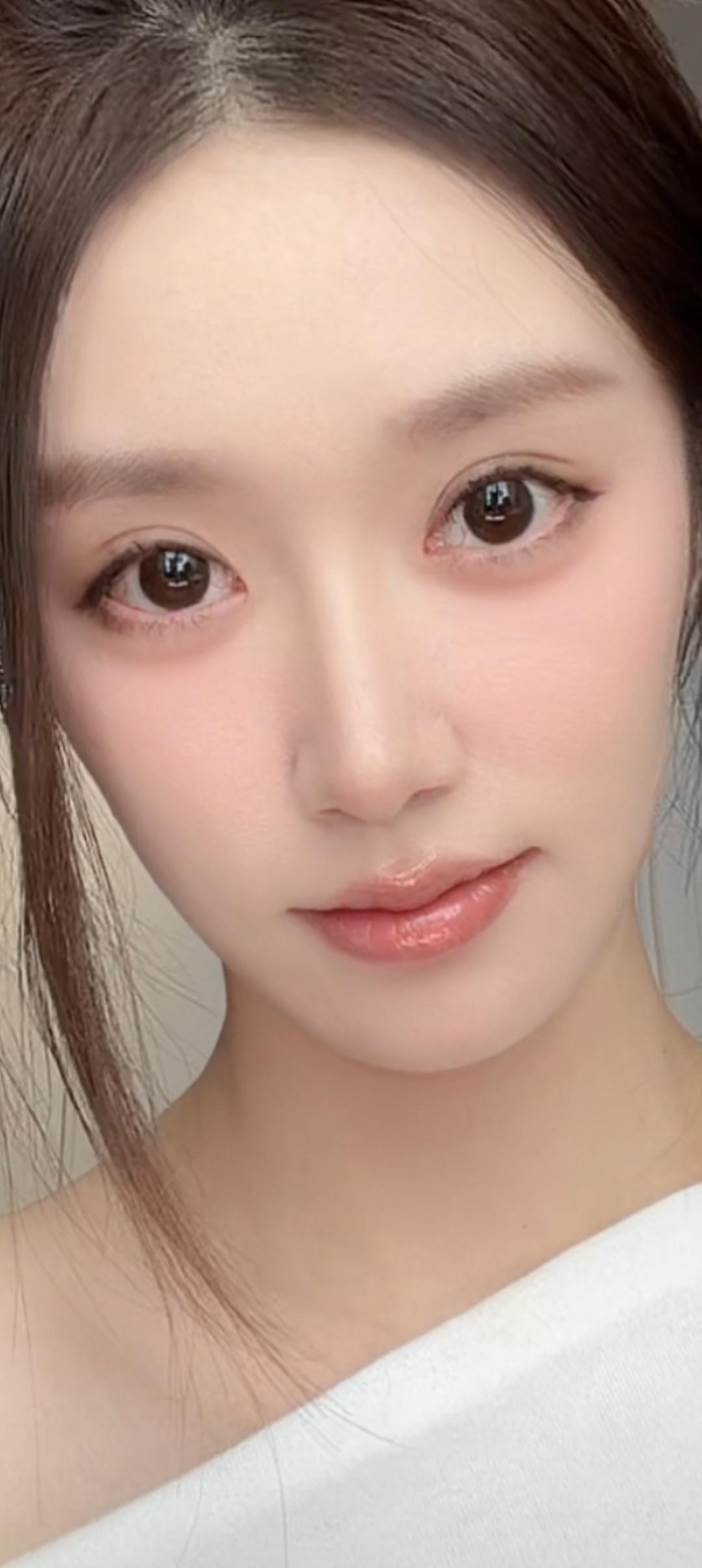 这姑娘看起来好温柔啊！