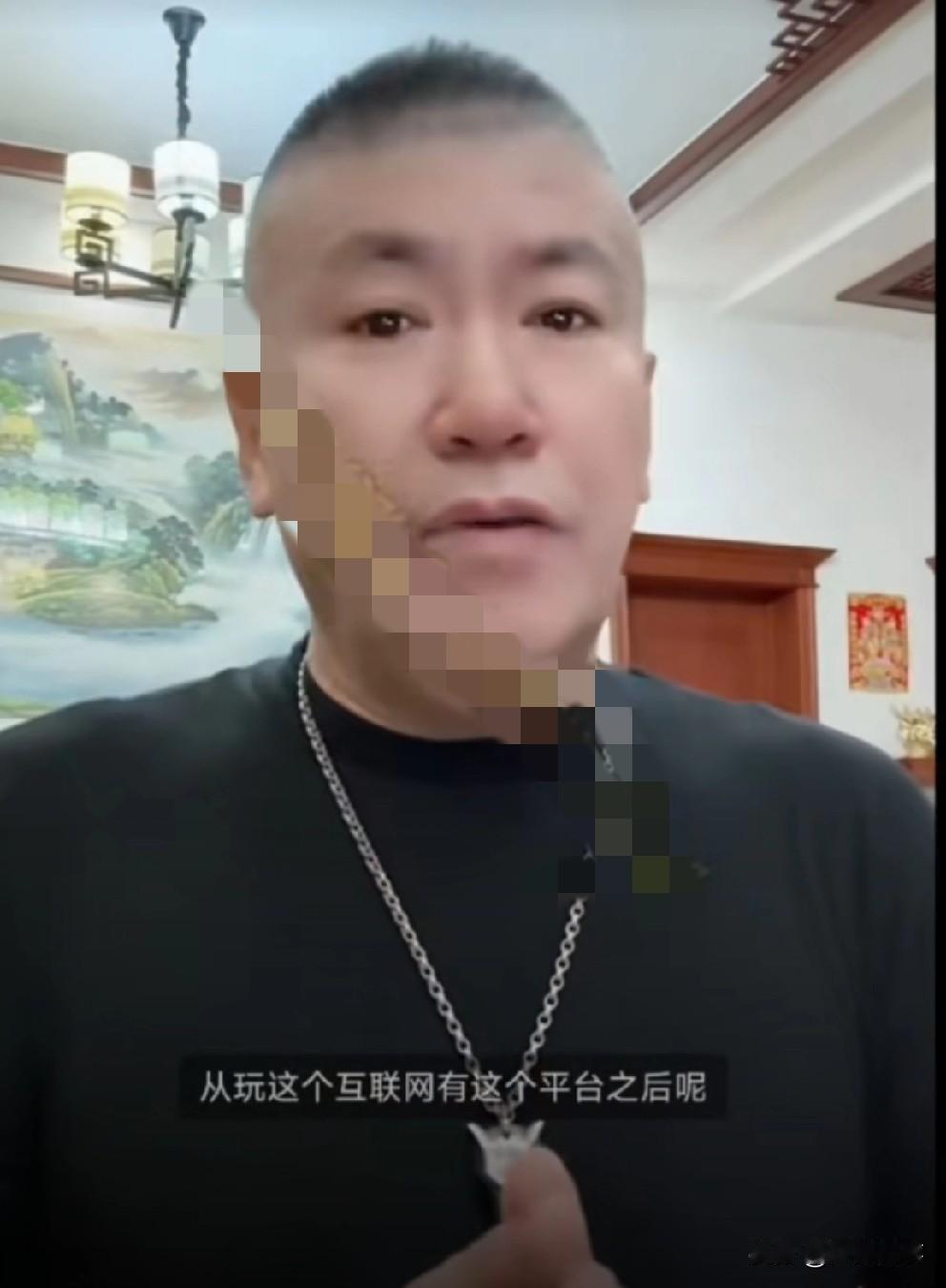 赵本六称赞T佑离开互联网8年依旧有很大的号召力，做人肯定没毛病！自己属于落难状态