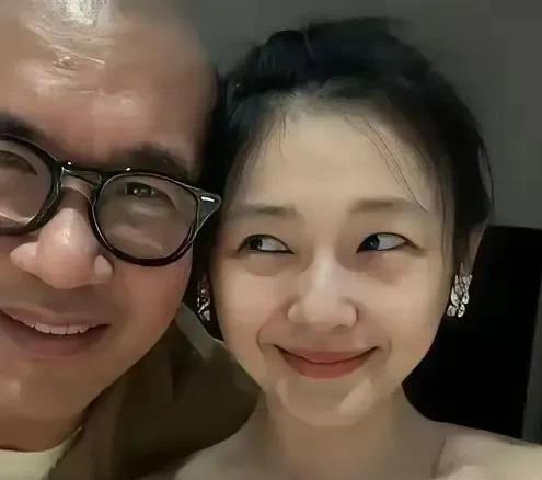 大S嫁卤蛋图什么？难道就是图圆梦吗？圆一个当年没达成的心愿？搁娱乐圈混了这么多