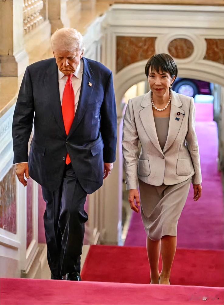一句话暴露高市早苗准备认怂！11月25日，日本首相高市早苗应邀与美国总统特朗普
