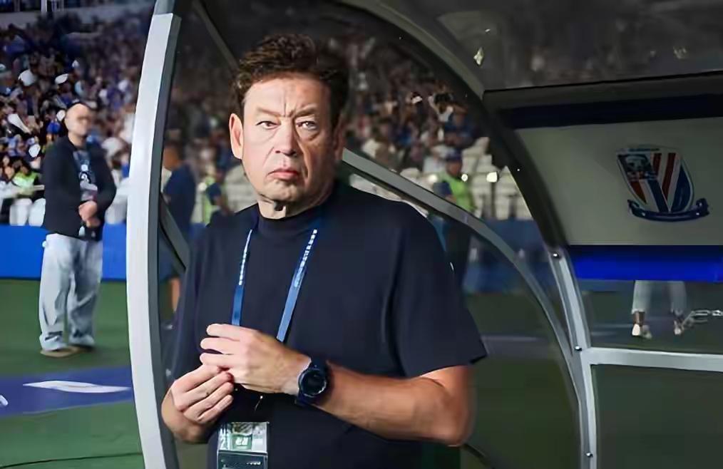 不能再输！今晚中超第11轮先赛两场，除了成都蓉城主场与河南队的比赛外，上海申花主