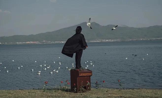 王朔说：“如果一个人水平很高，混的却一般，大概率是因为人品不错。”你有没有