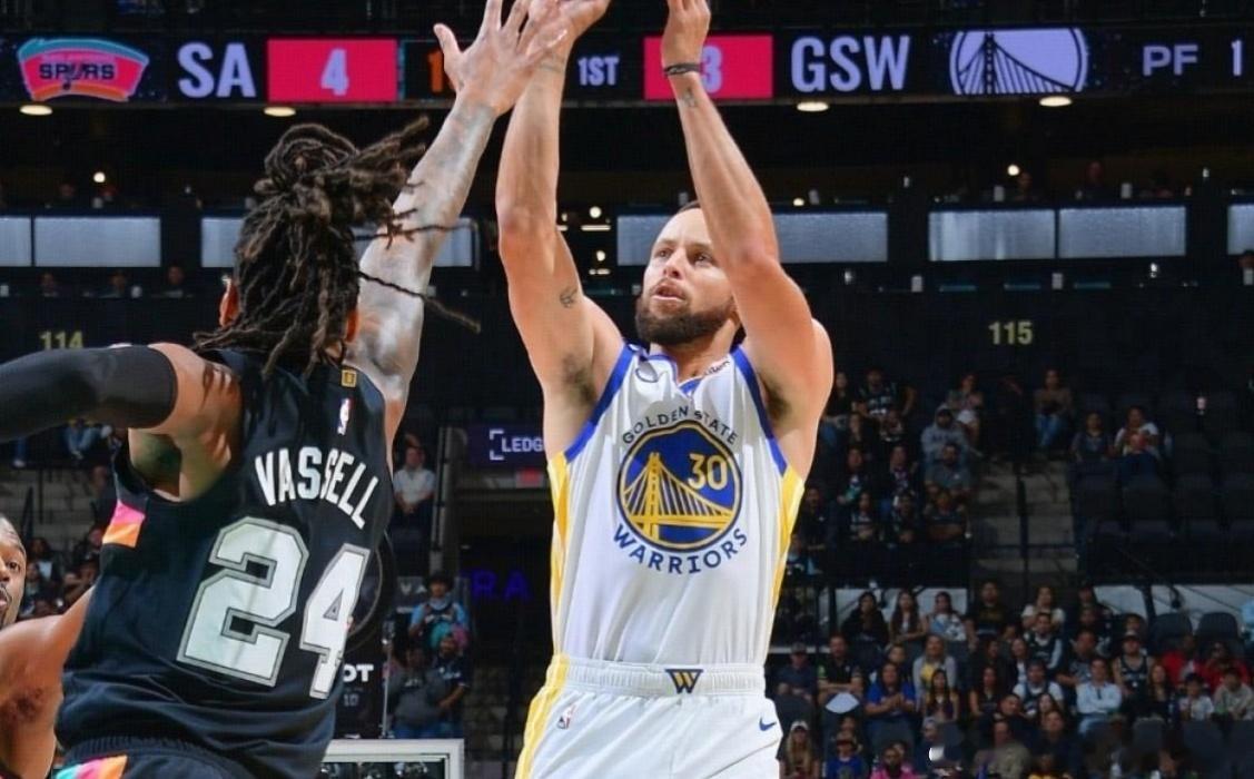 库里46分力压文班亚马，问题每个球队都有，但当球队出现问题时，最好的解决办法就是