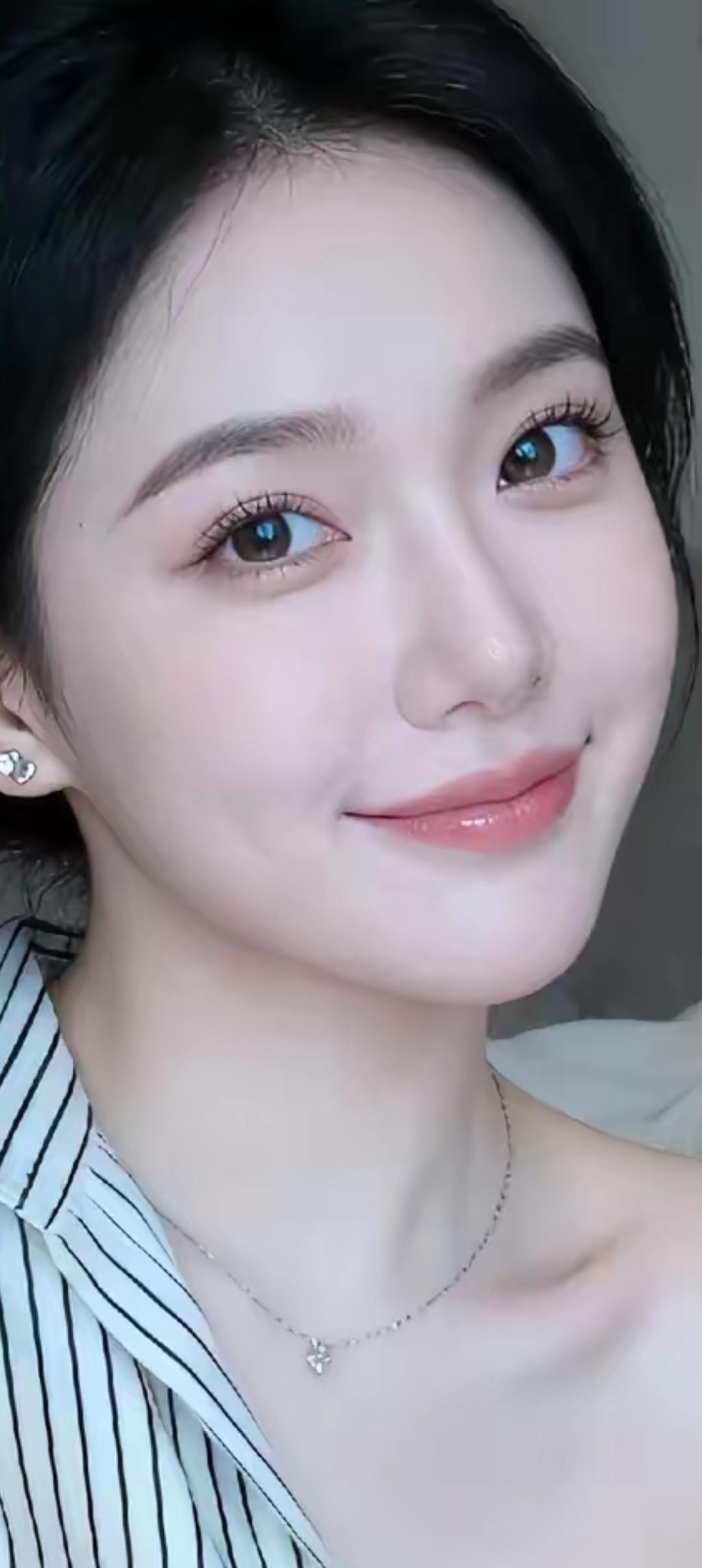 温柔微笑，岁月静好