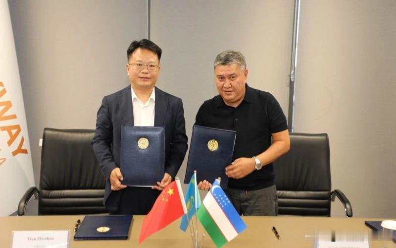 中国、哈萨克斯坦和乌兹别克斯坦物流合作再添新成果：塔什干州将建设6万平方米现