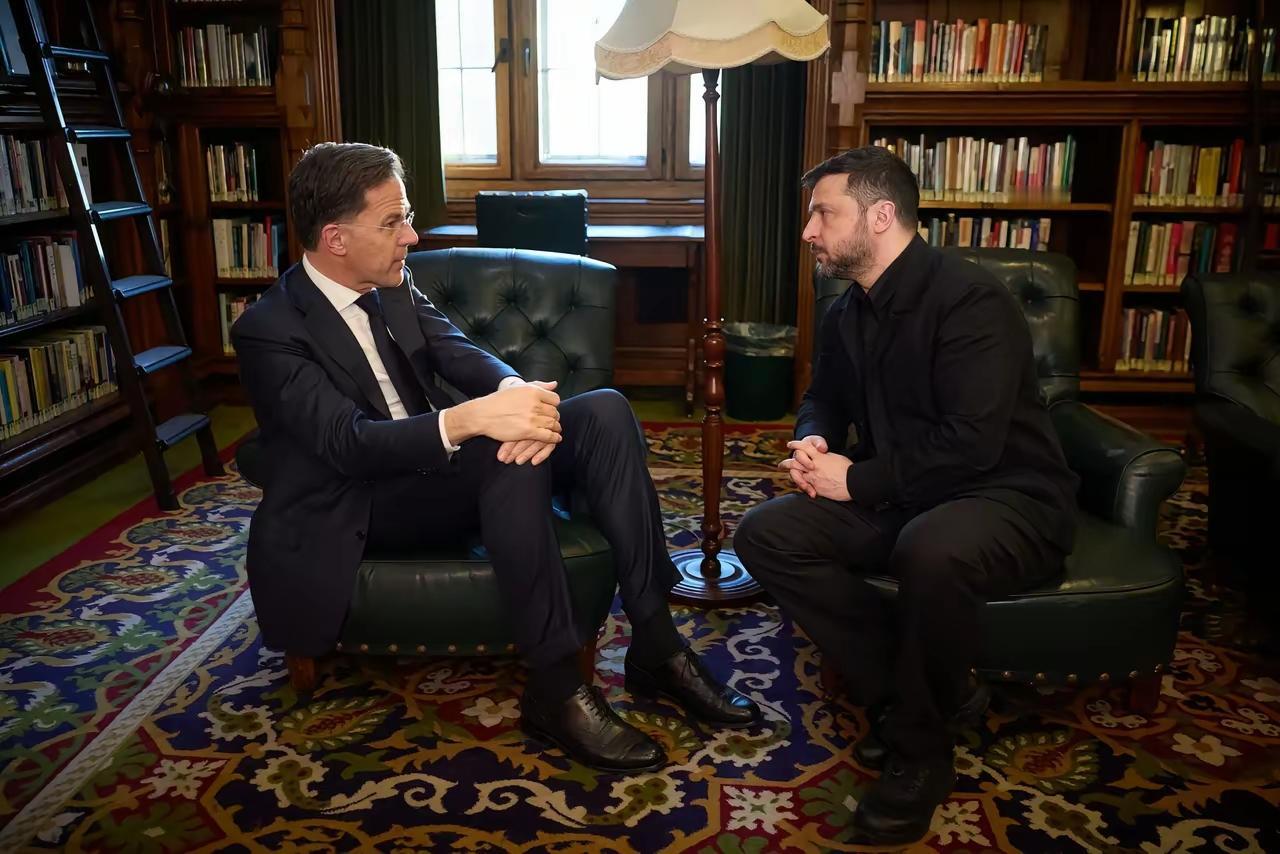 北约秘书长吕特的观点让乌克兰信心满满的，这时候，他表示对乌克兰帮助还需要增加60