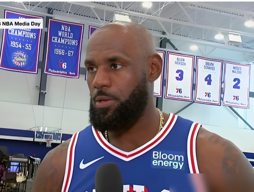 ESPN解说直播时张嘴就来，说恩比德训练迟到被詹姆斯当众训了一顿。编得有鼻子有眼，连几分钟都算好了，