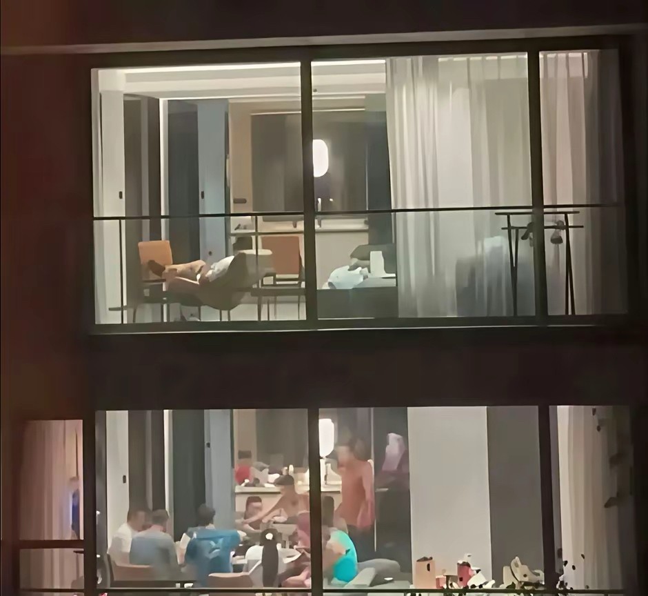 你是羡慕楼上的生活，还是喜欢楼下的生活？