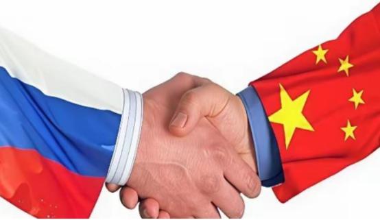 曾对中国严防死守、卡脖子数十年！2026年俄罗斯突然松口转让PD-26重型航发技