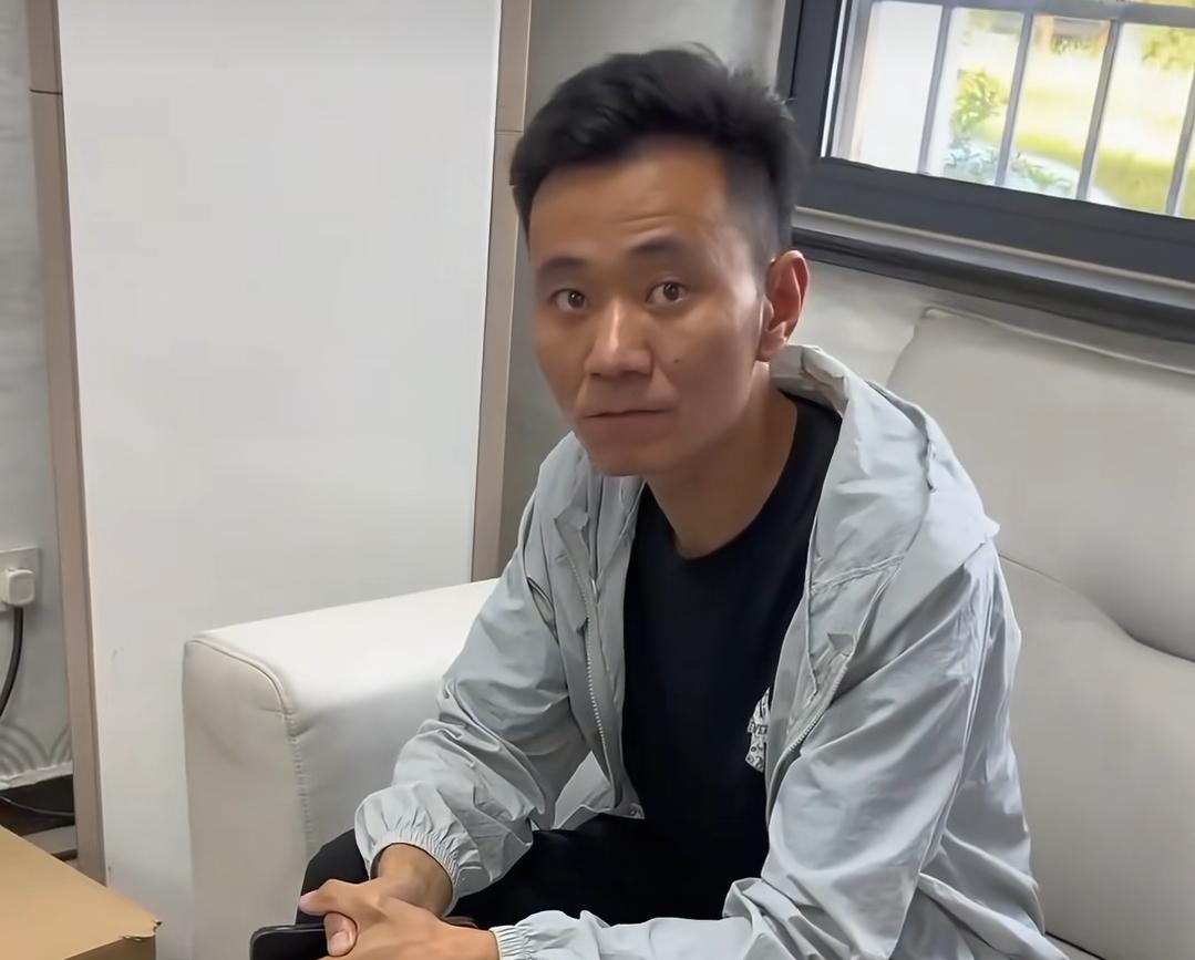 大反转！知情人放出原视频实锤，彻底洗白厉爸厉妈，空盒子真相终于藏不住了！近