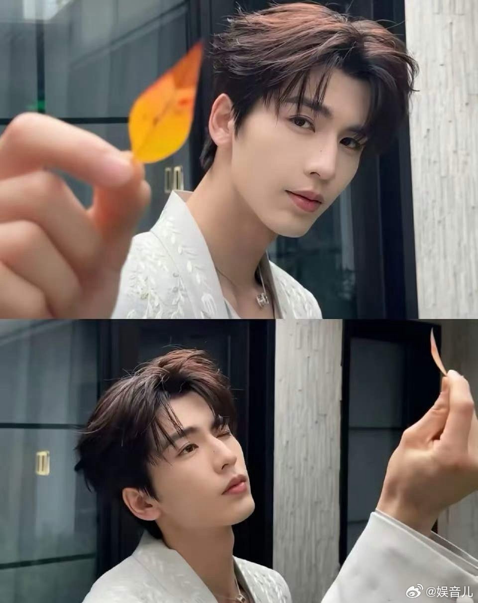 《浪姐》节目虽然是直播，但给演员的舞台会有垫音，只有给歌手是全开麦，孙怡的演出就