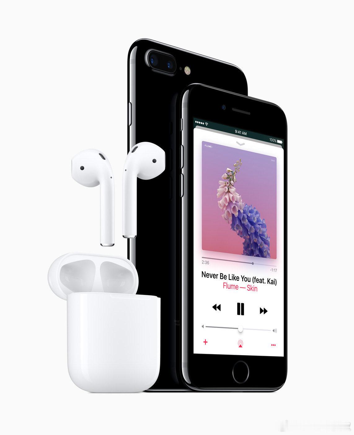 都在说什么iPhone20周年但今年明明是AirPods十周年啊…