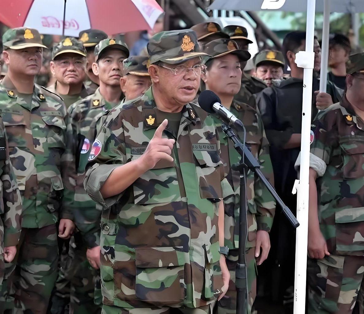 泰国是要把柬埔寨经济打垮，让他们没钱养军队，变相去军事化。泰方统计，在过去7