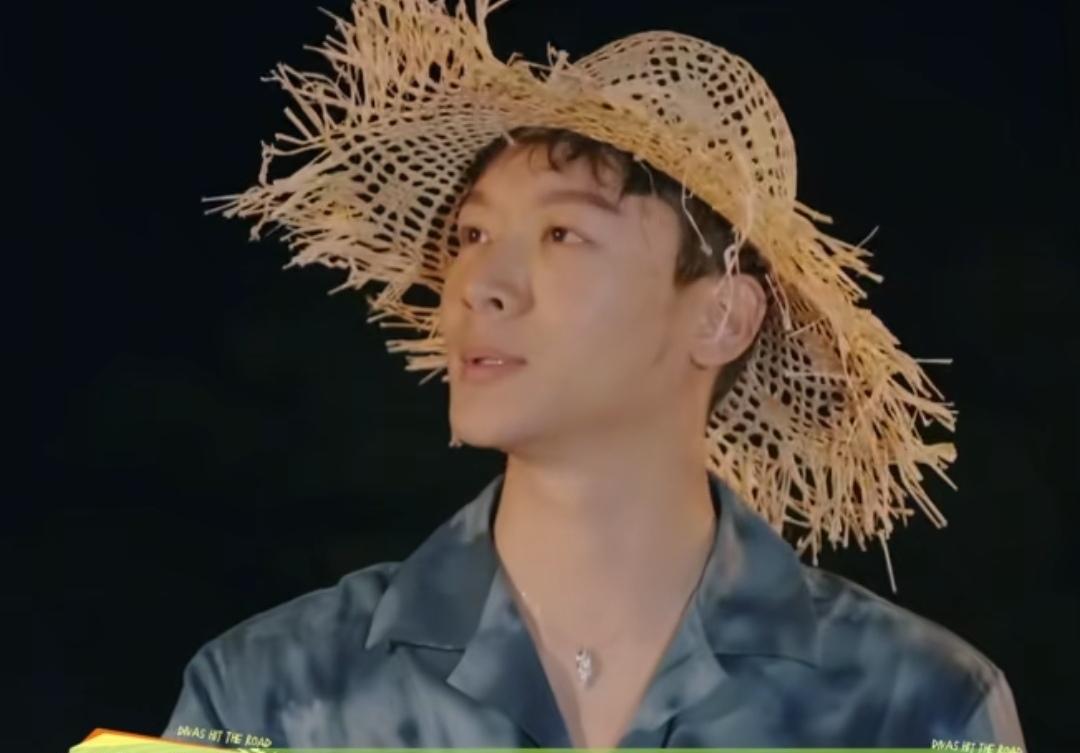 张晚意成为了下一站的导游，龚俊成为了张晚意的助手，张晚意：“怎么也得让他休息休息