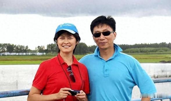 近期，央视主持人敬一丹离世的消息，让大众将目光投向她相伴41年的丈夫华泰保险