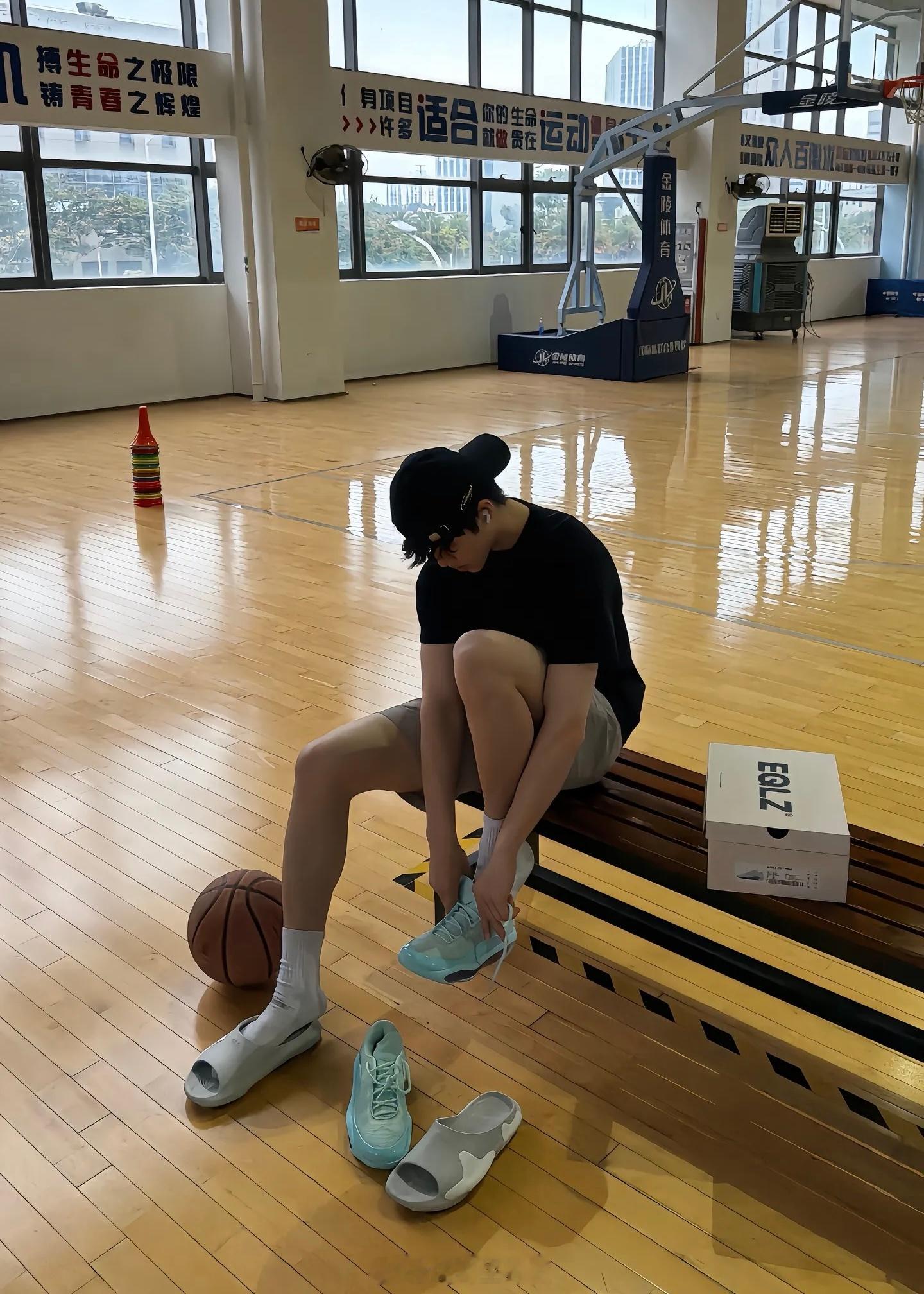05188cm​​​