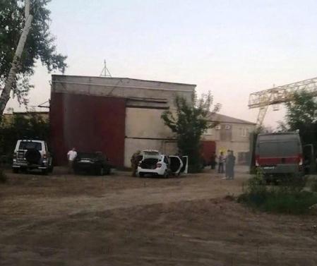 俄罗斯被炸惨后知道安检了，挨个检查过境货车，结果“触目惊心”不查不知道，一查天