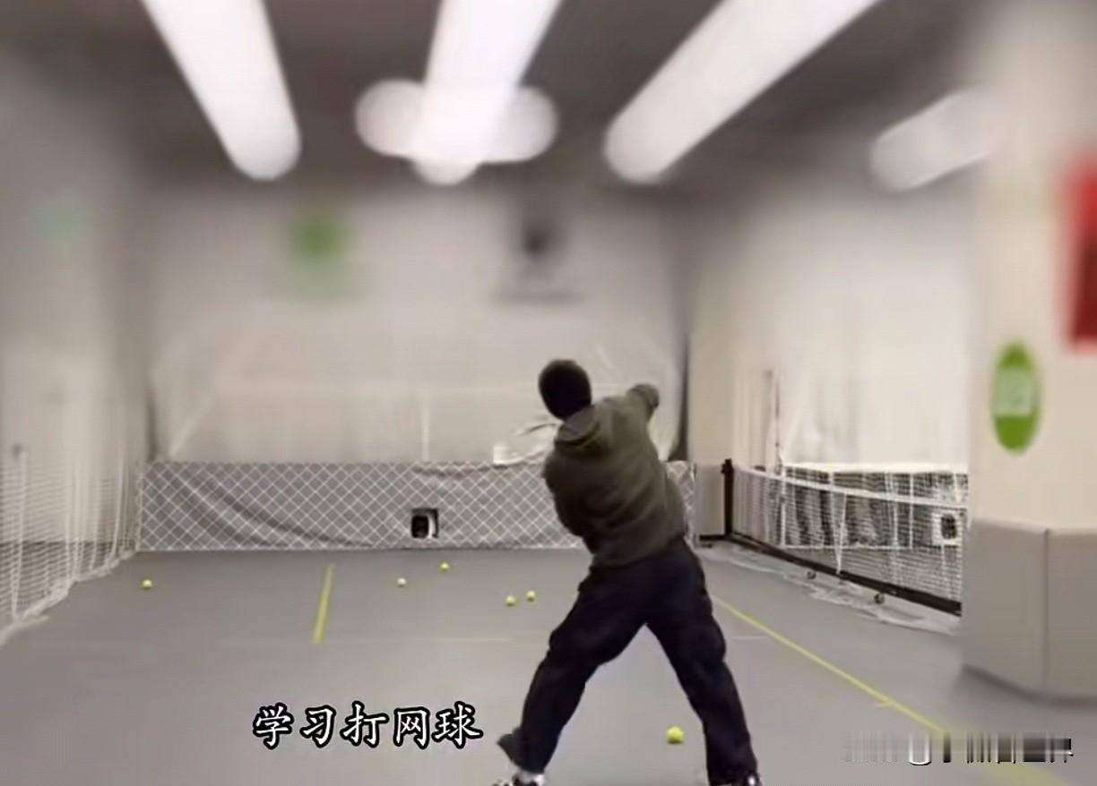 2026宋威龙有什么新年目标呢？他的回答可是和我们想的不一样哦！居然说要把身