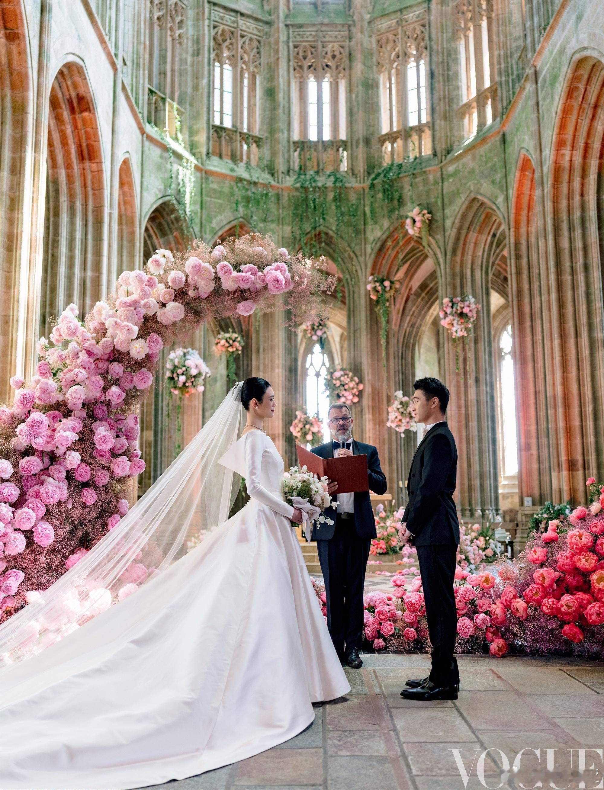 奚梦瑶婚礼落泪神图真的好美！