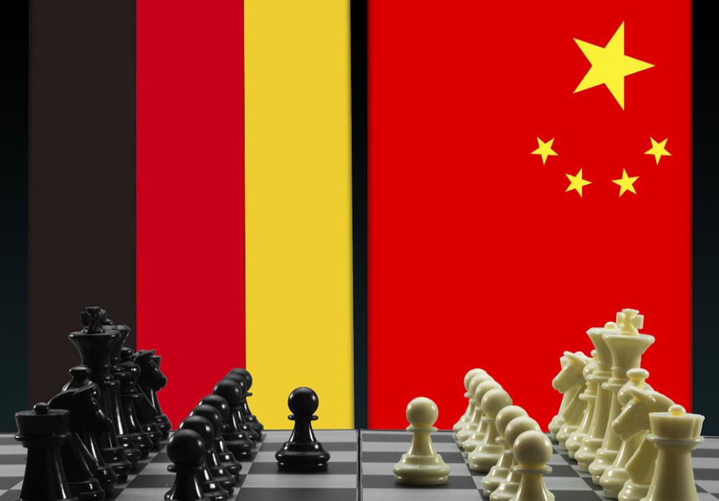 德国不再伪装！7月29日德国之声援引彭博社重磅消息，报道直接点明，德国已经