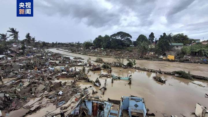 菲律宾55个市镇宣布进入灾难状态! 台风“海鸥”致114人死亡、127人失踪