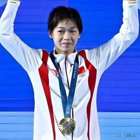 消失183天，18岁全红婵炸场夺冠！这半年她熬得多狠？最近跳水圈炸了锅！消