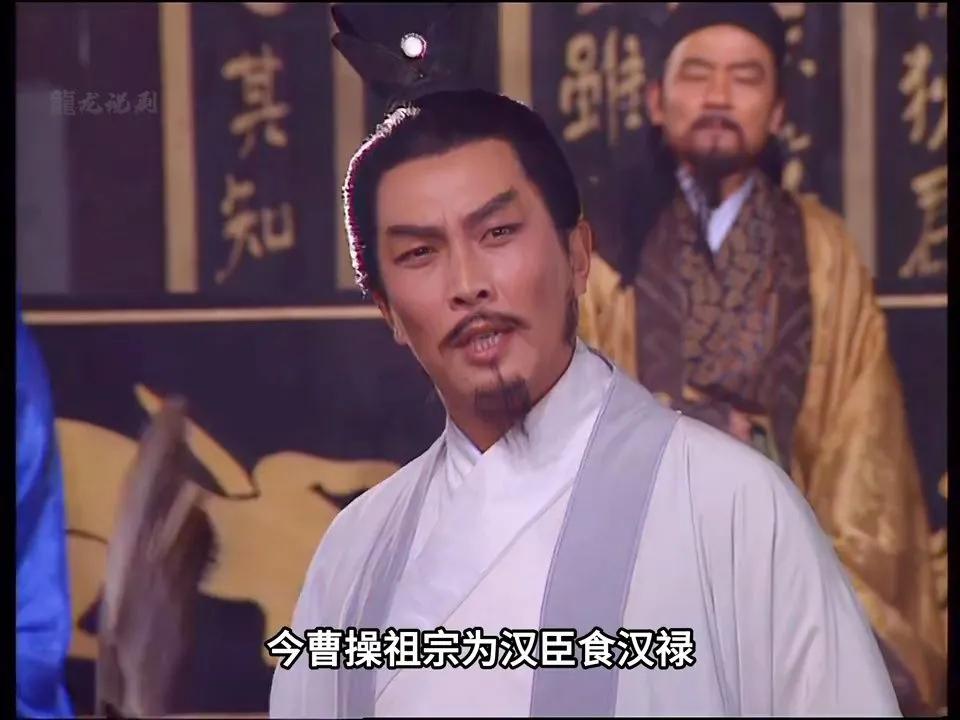 诸葛亮舌战群儒中，东吴谋士想打一下他的威风，问了很多问题，被一一驳的体无完肤，其