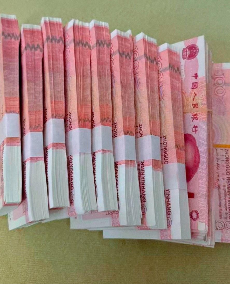 🐒我公公去世了，留下24万。婆婆拿出来分了。我小姑子得14万，我老公得10万