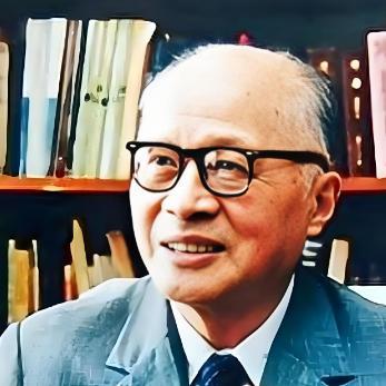 1960年，苏联突然把所有援华的专家一夜之间撤走，临走时，一个苏联专家低