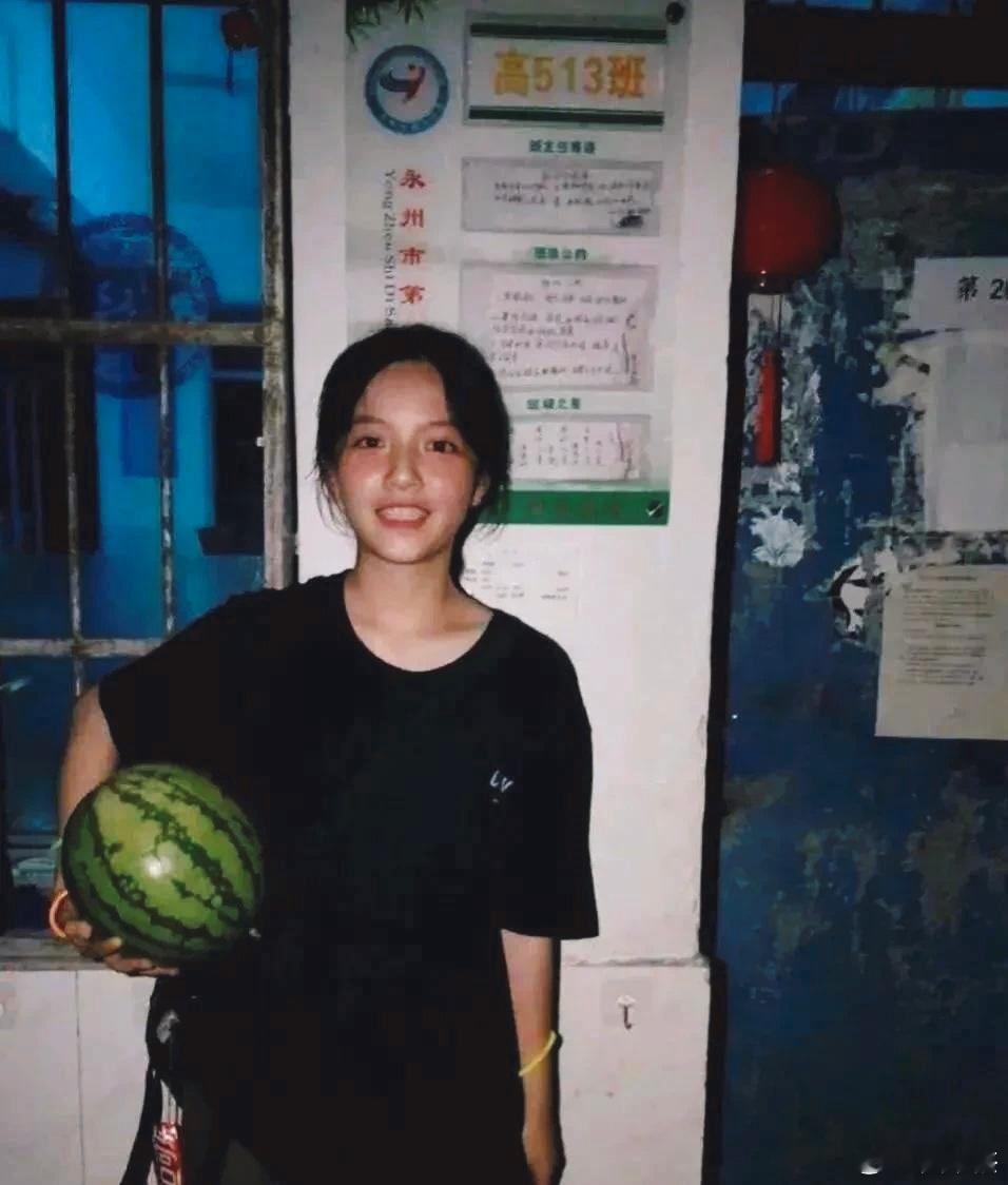 据说这张照片非常惊悚，但一般人看不出来的。