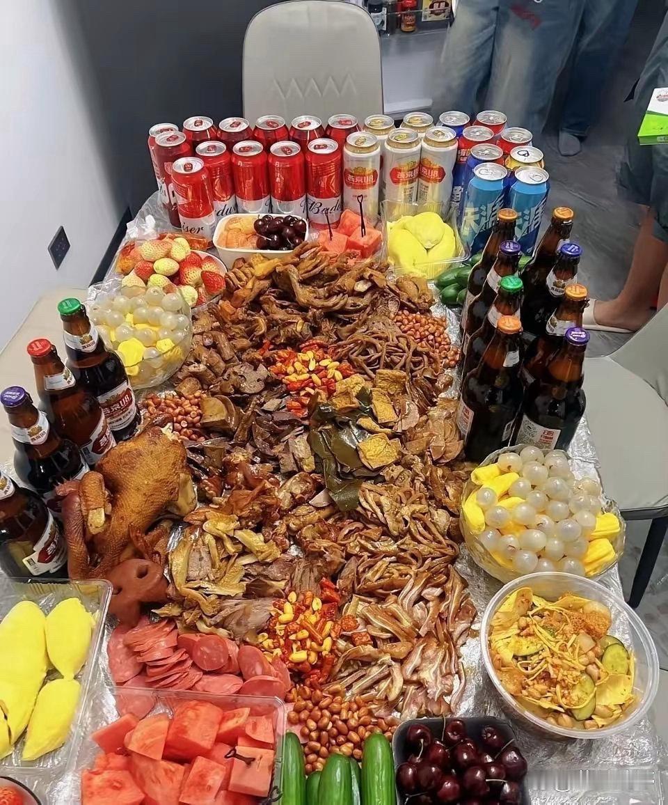 假如两家同时请你吃饭，你会去哪家