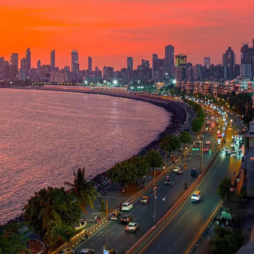 印度斯坦时报：国际货币基金组织称印度将继续保持主要经济体增长最快的地位印度凭