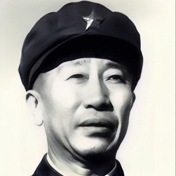 1955年，全军授衔时，有这么一个人，他没有在长征中做出过突出贡献，也没有在抗战